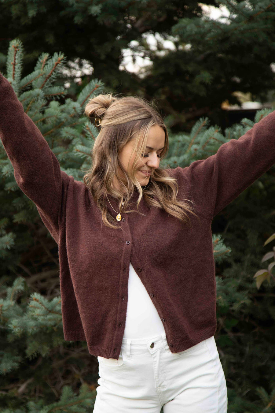 The Marley Lightweight Cardigan (Brown)
